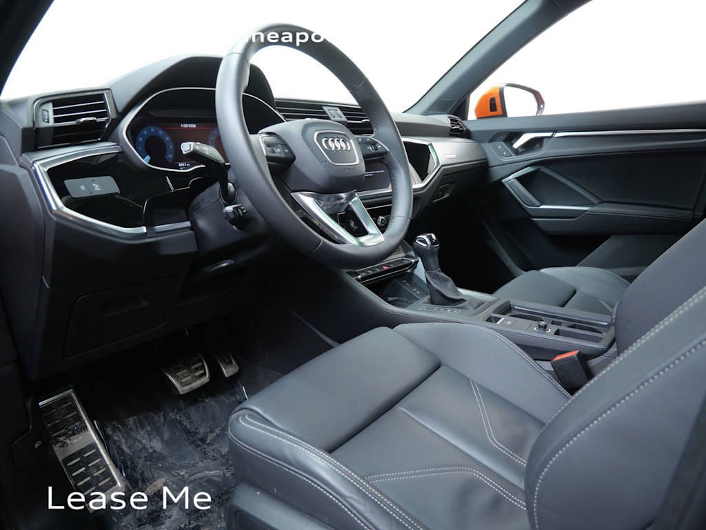 Thumbnail: 2025 Audi Q3 - 2