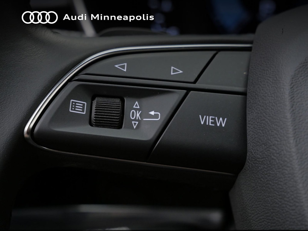 Thumbnail: 2023 Audi Q3 - 21
