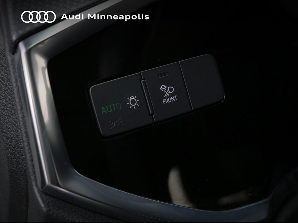 Thumbnail: 2023 Audi Q3 - 20