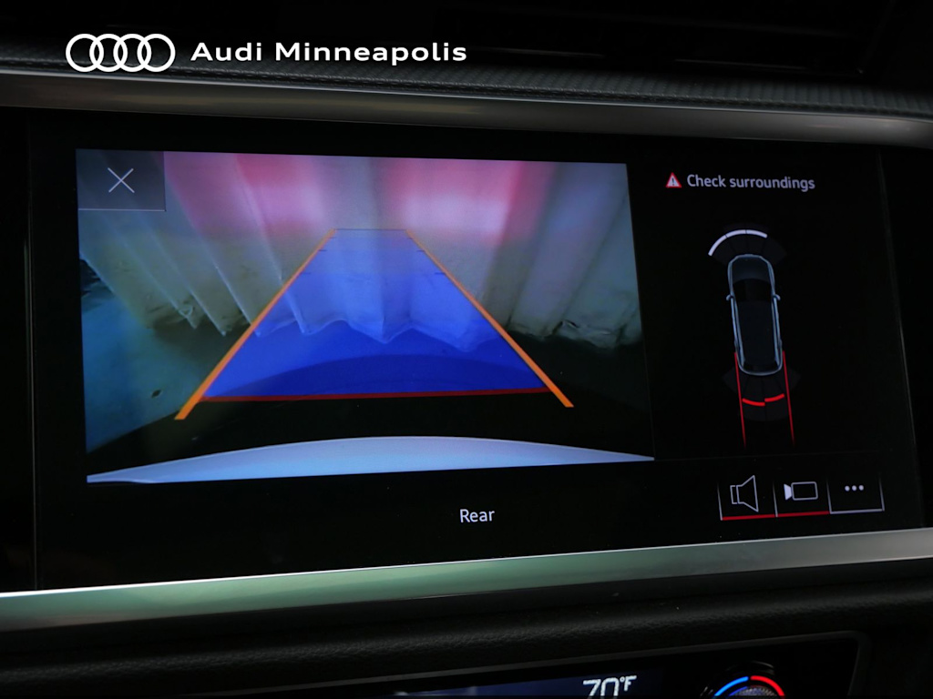 Thumbnail: 2023 Audi Q3 - 27