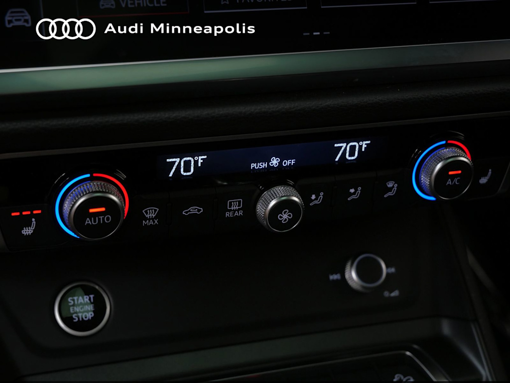 Thumbnail: 2023 Audi Q3 - 23