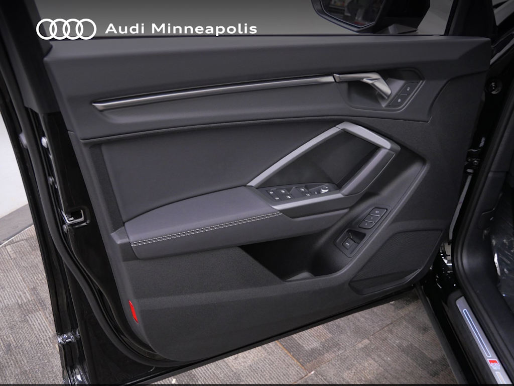 Thumbnail: 2025 Audi Q3 - 14