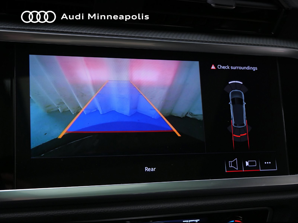 Thumbnail: 2025 Audi Q3 - 27
