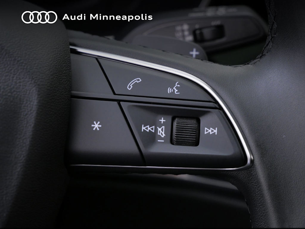 Thumbnail: 2025 Audi Q3 - 21