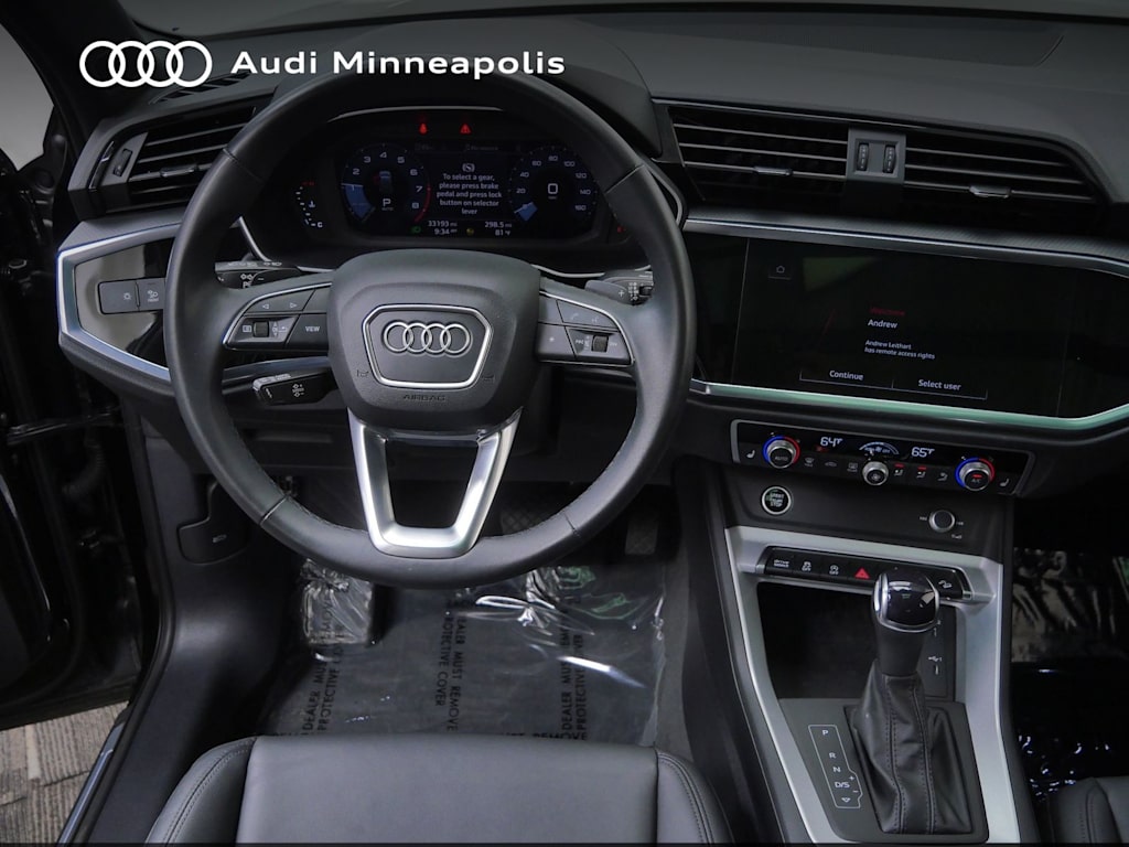 Thumbnail: 2023 Audi Q3 - 7