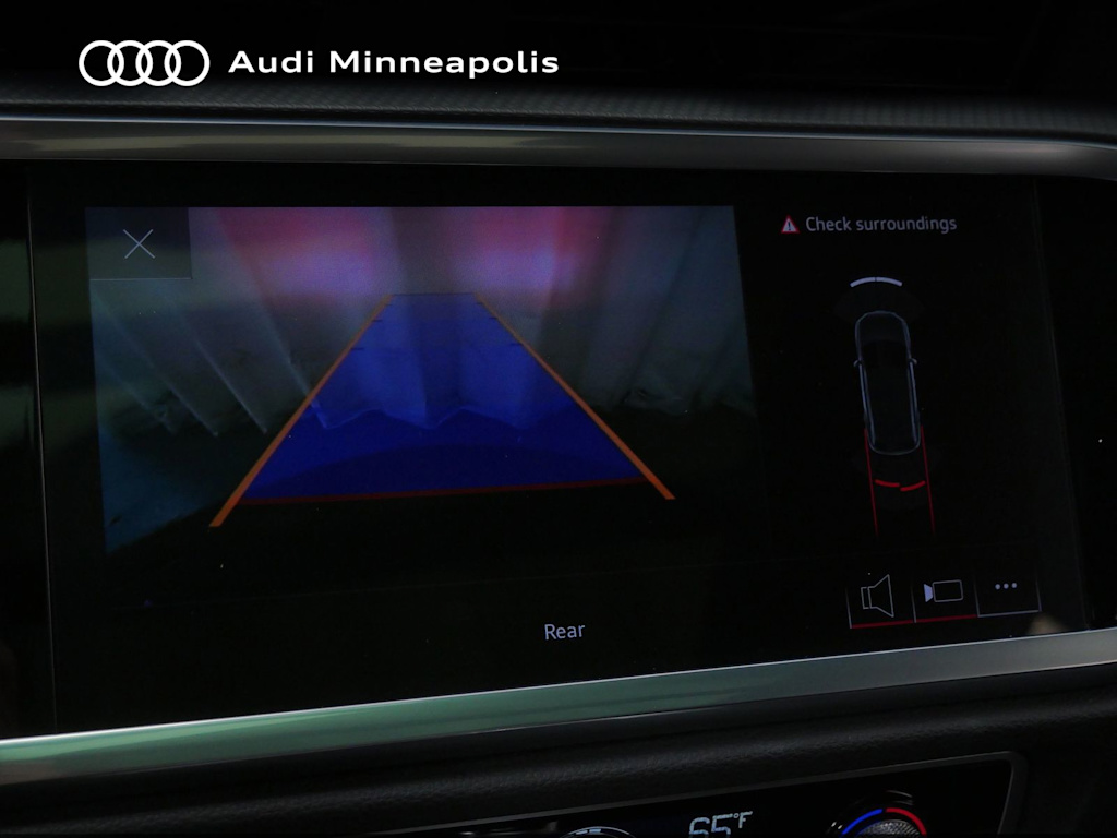 Thumbnail: 2023 Audi Q3 - 28
