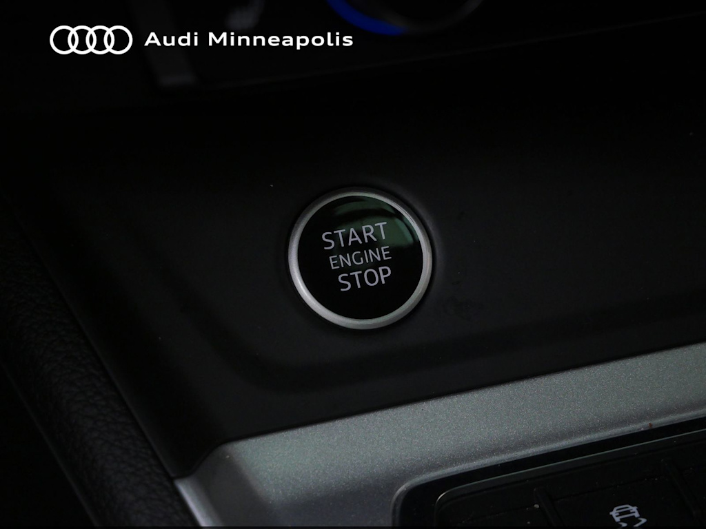 Thumbnail: 2023 Audi Q3 - 25