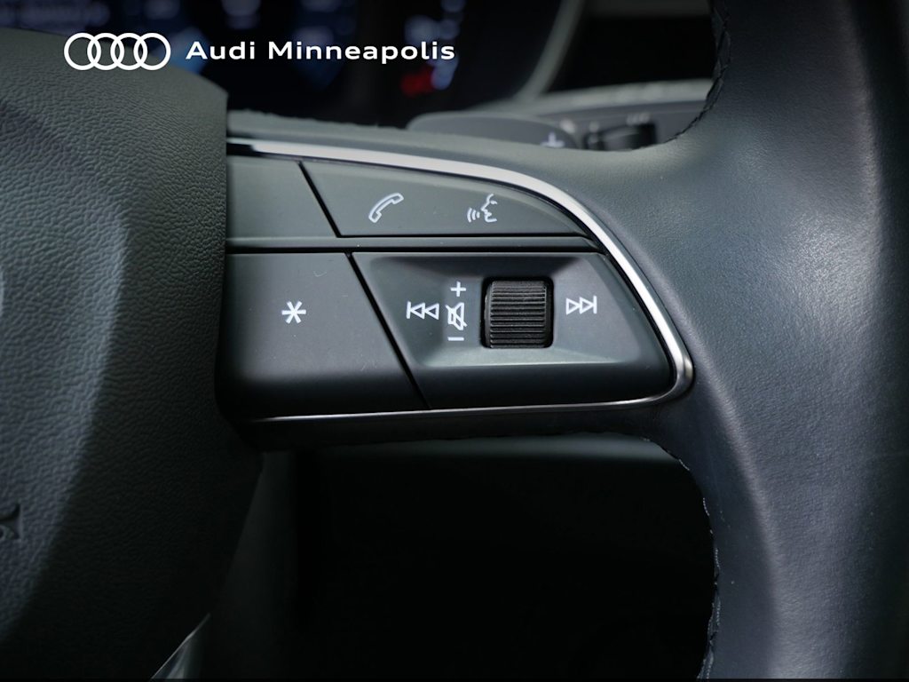 Thumbnail: 2021 Audi Q3 - 21