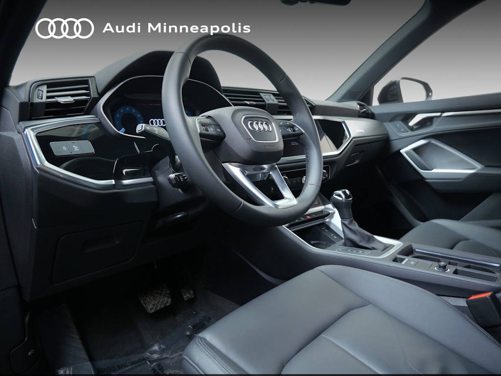 Thumbnail: 2025 Audi Q3 - 2