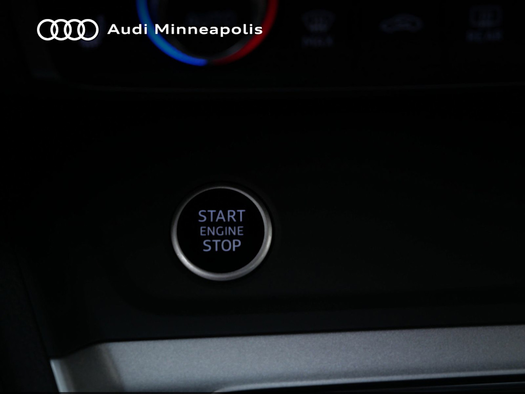 Thumbnail: 2025 Audi Q3 - 29