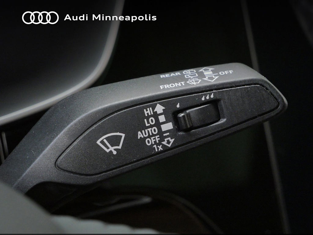 Thumbnail: 2020 Audi Q3 - 22