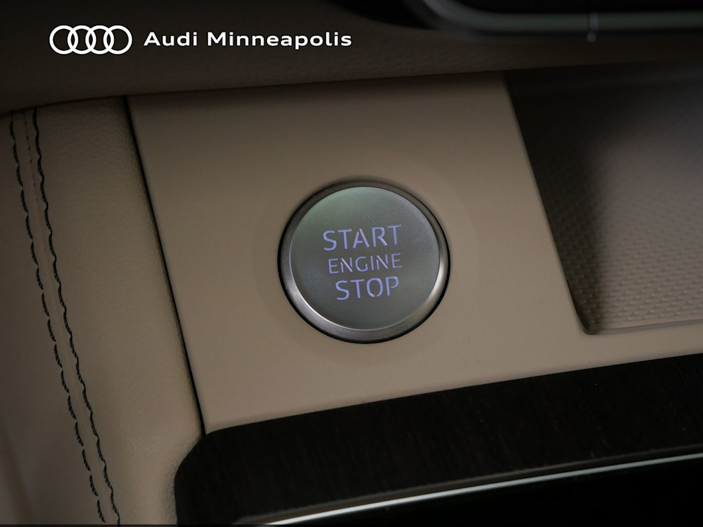 Thumbnail: 2024 Audi Q5 - 24
