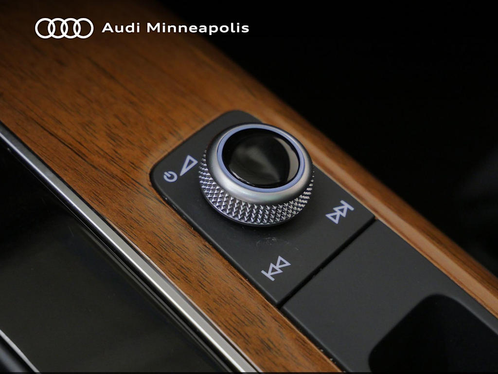 Thumbnail: 2024 Audi Q5 - 25