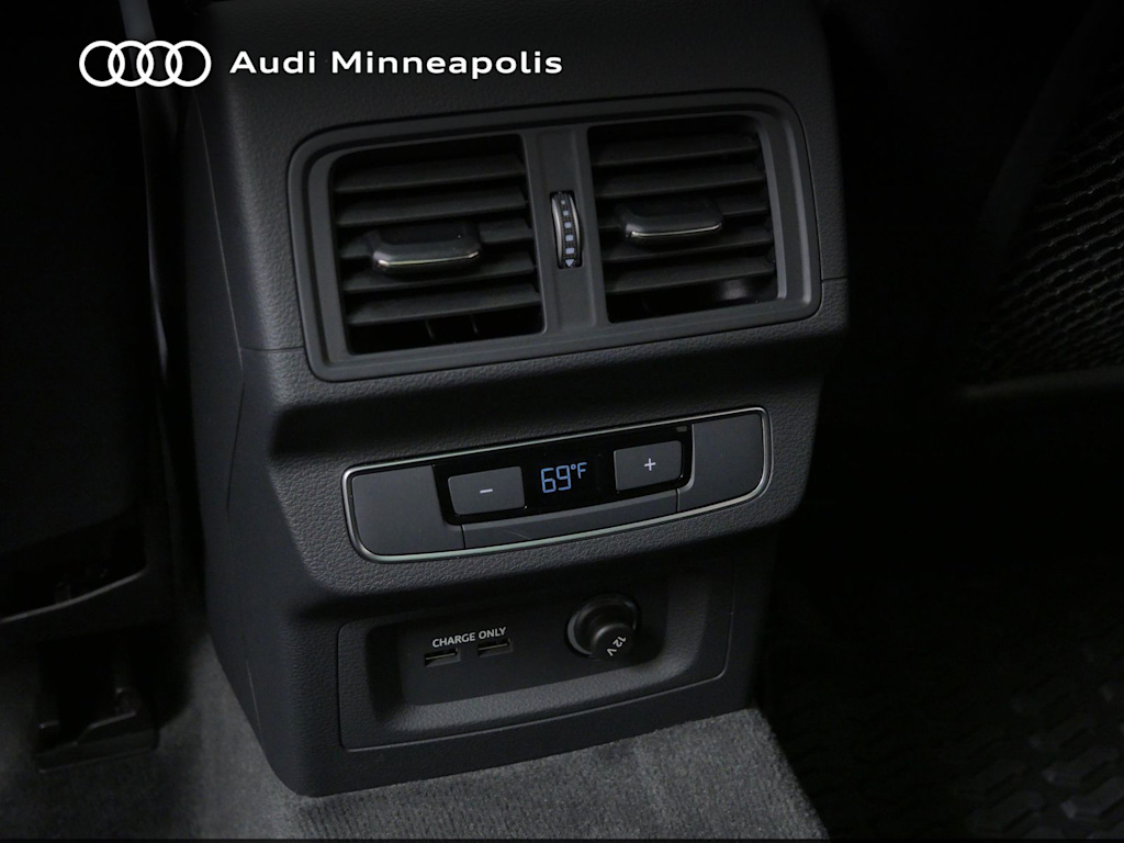 Thumbnail: 2023 Audi Q5 - 19