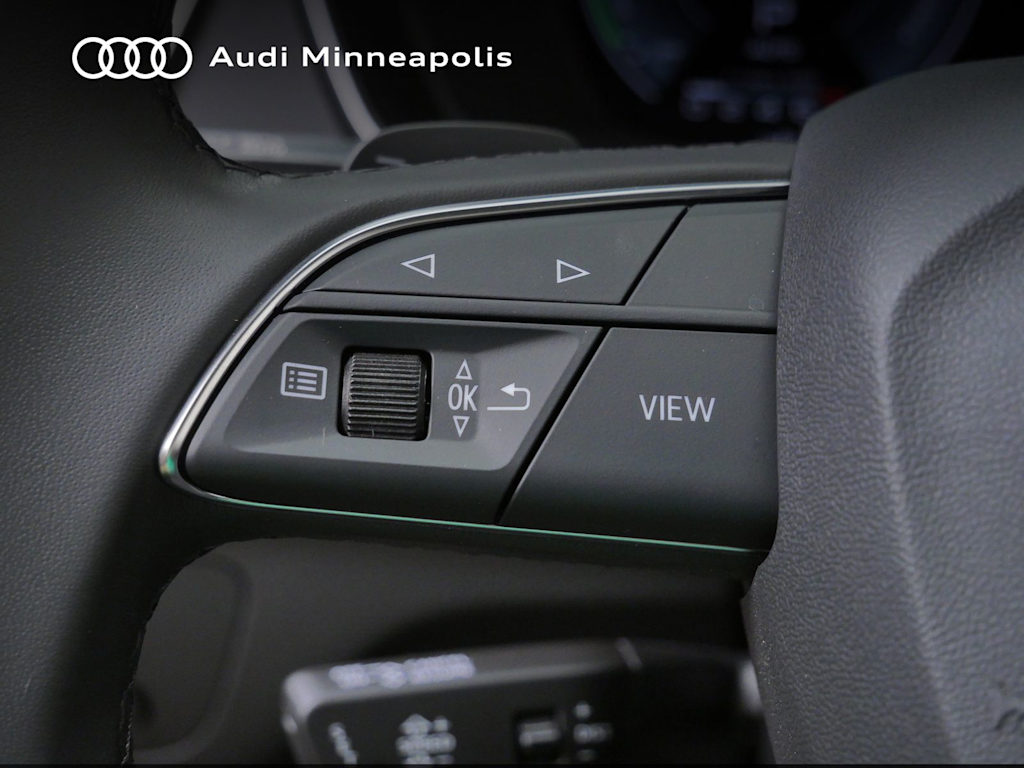 Thumbnail: 2023 Audi Q5 - 21