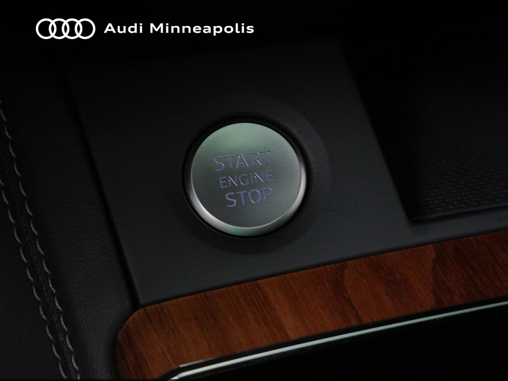 Thumbnail: 2023 Audi Q5 - 24