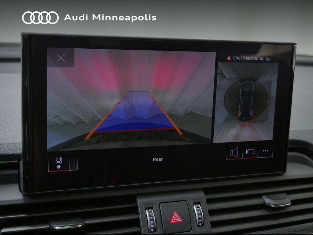 Thumbnail: 2023 Audi Q5 - 27