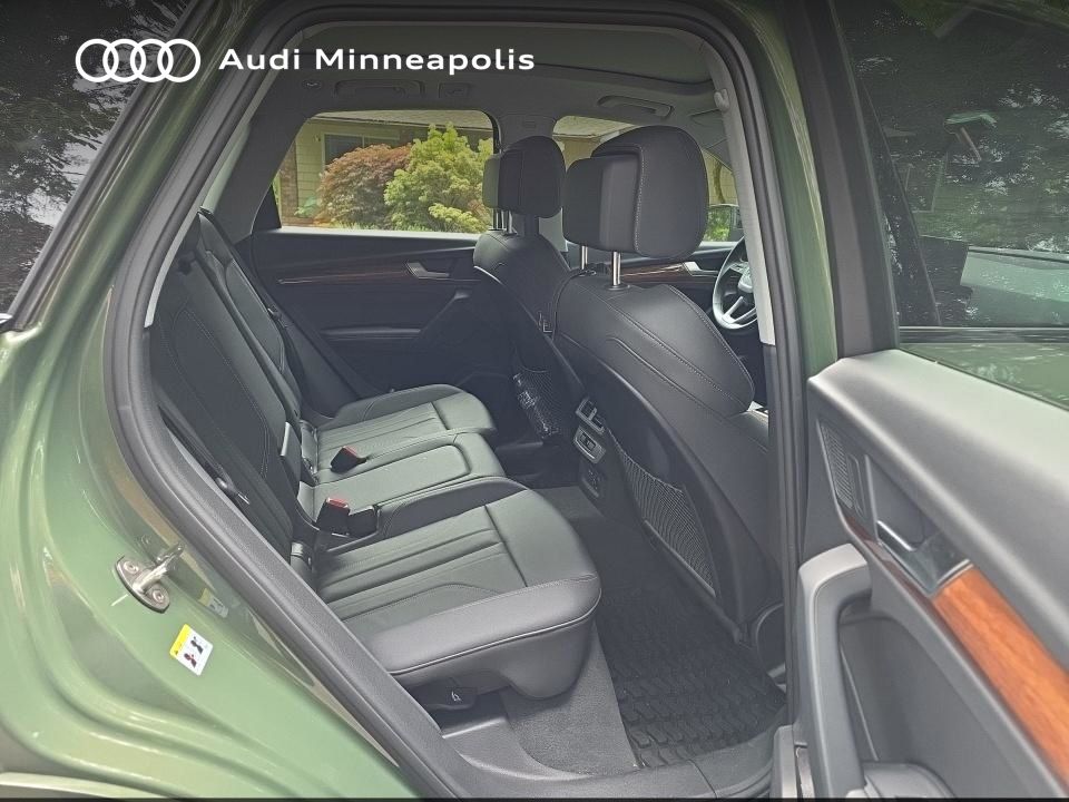 Thumbnail: 2023 Audi Q5 - 12
