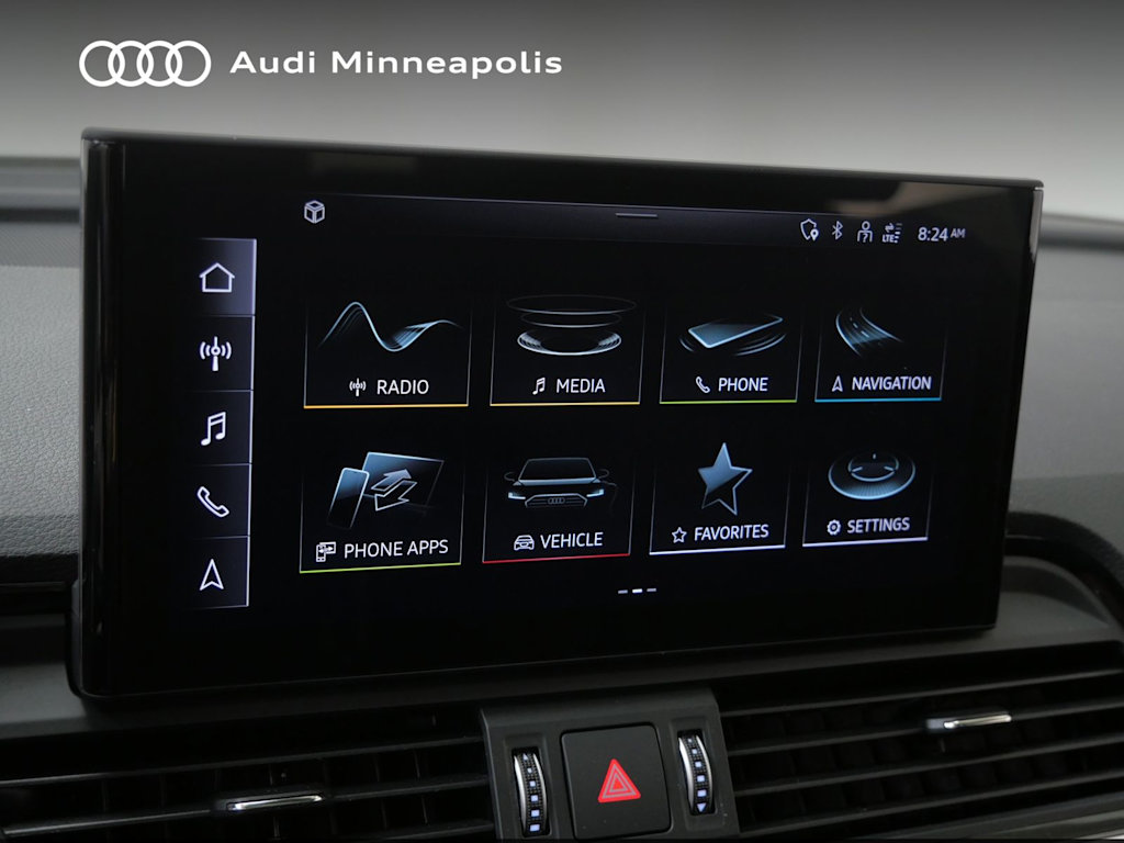 Thumbnail: 2023 Audi Q5 - 10