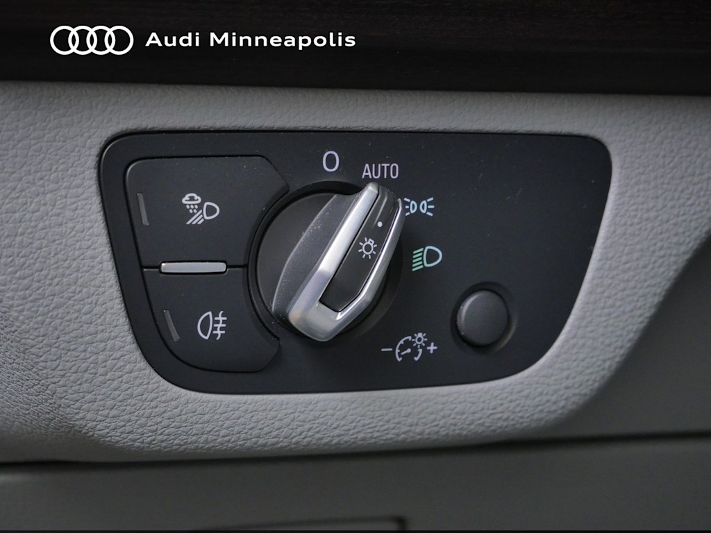 Thumbnail: 2023 Audi Q5 - 20