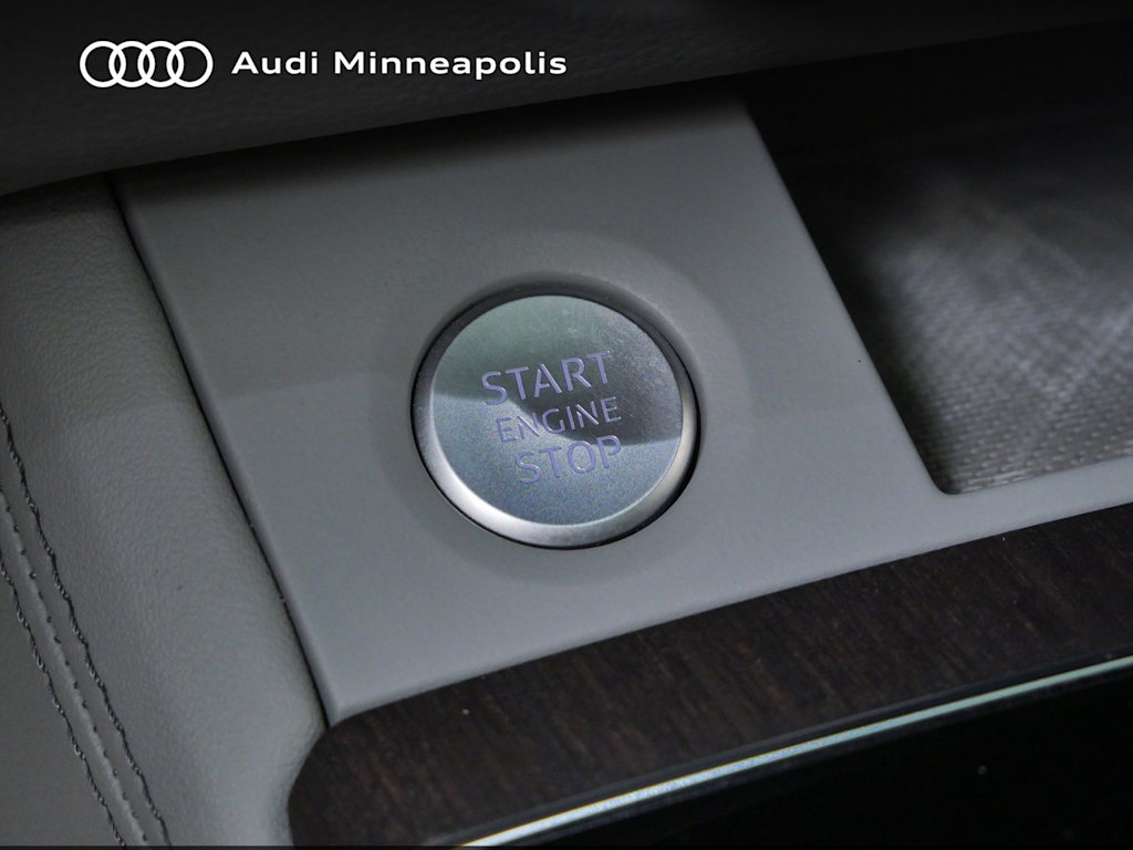 Thumbnail: 2023 Audi Q5 - 24