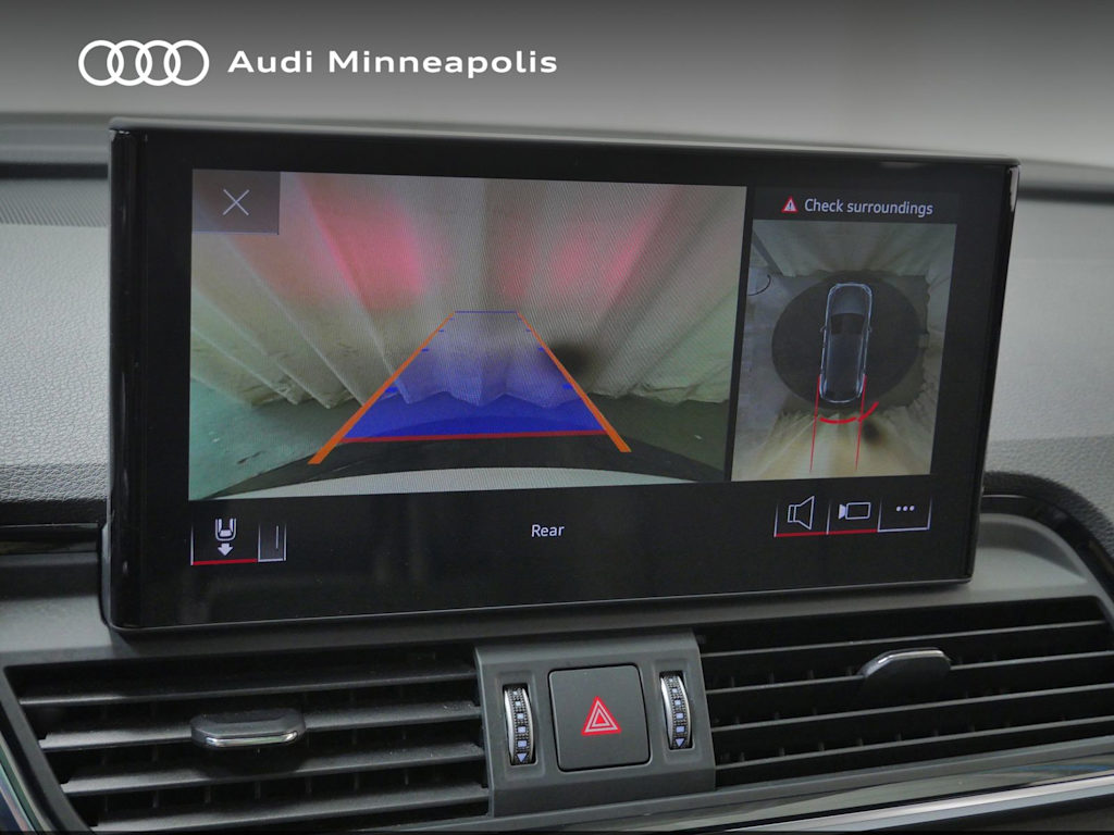 Thumbnail: 2023 Audi Q5 - 27