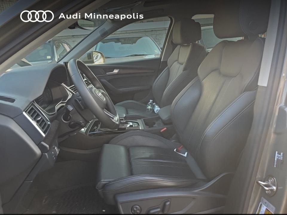 Thumbnail: 2023 Audi Q5 - 5