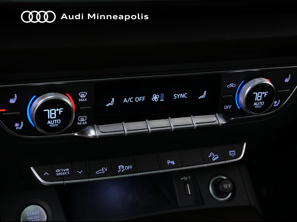 Thumbnail: 2023 Audi Q5 - 23