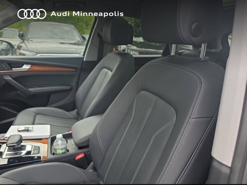 Thumbnail: 2023 Audi Q5 - 8