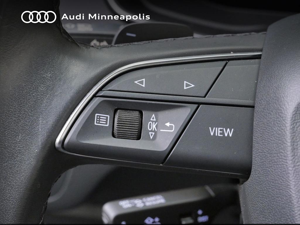 Thumbnail: 2023 Audi Q5 - 22