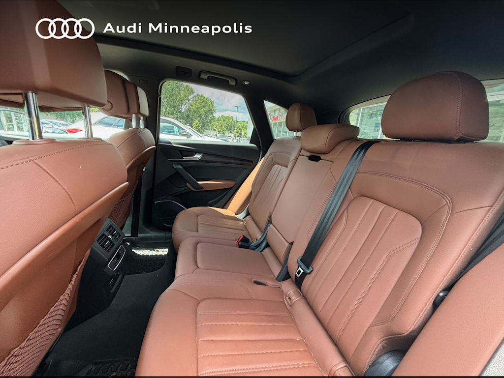 Thumbnail: 2022 Audi Q5 - 7