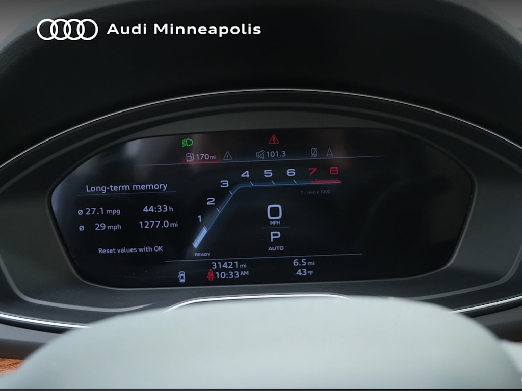 Thumbnail: 2023 Audi Q5 - 10