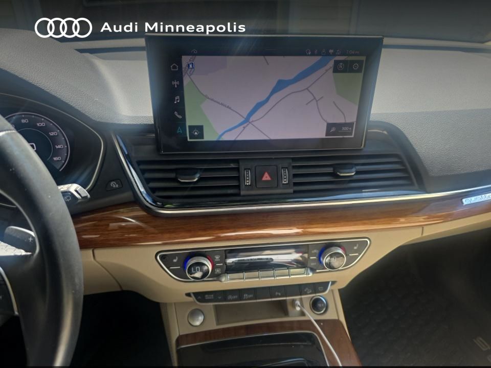 Thumbnail: 2023 Audi Q5 - 10