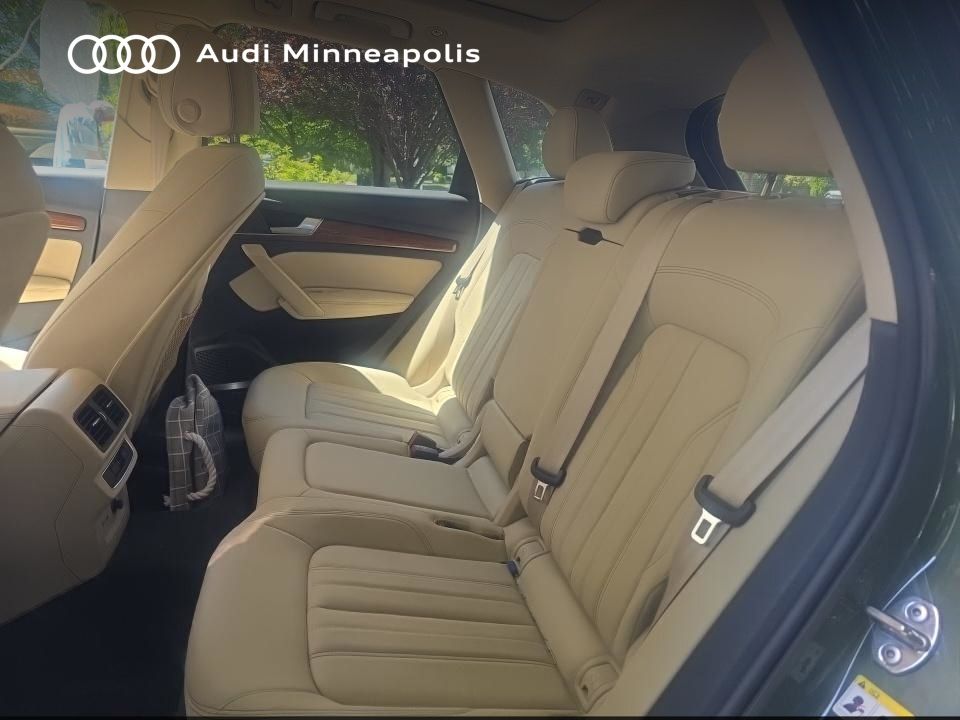 Thumbnail: 2023 Audi Q5 - 17