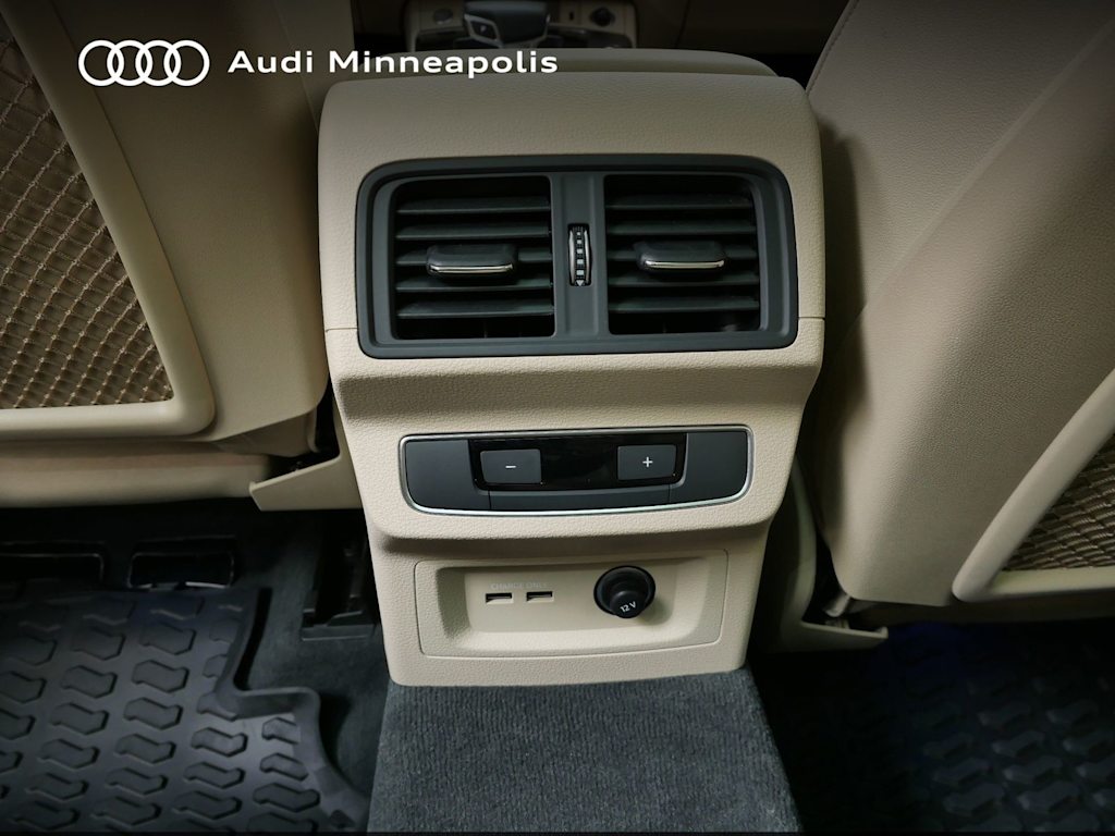 Thumbnail: 2025 Audi Q5 - 18