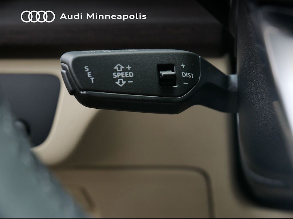 Thumbnail: 2025 Audi Q5 - 21