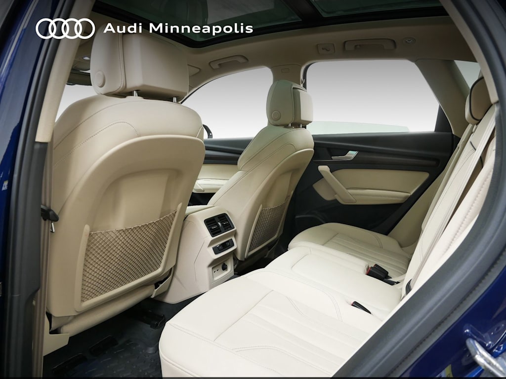 Thumbnail: 2025 Audi Q5 - 7