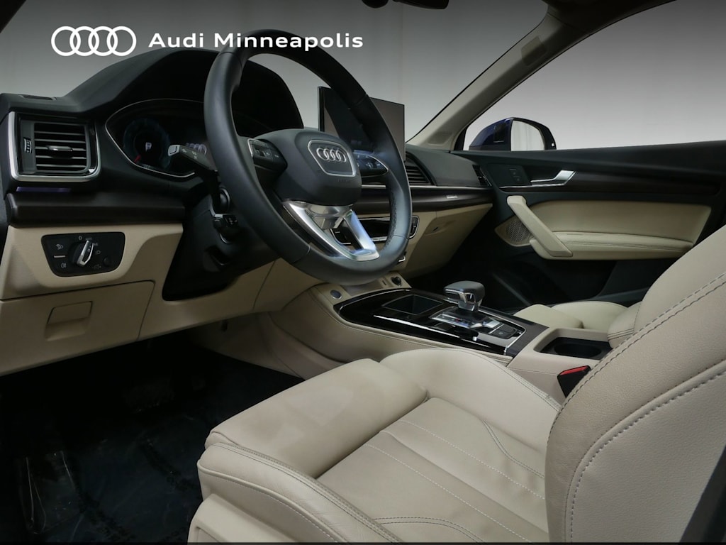 Thumbnail: 2025 Audi Q5 - 2