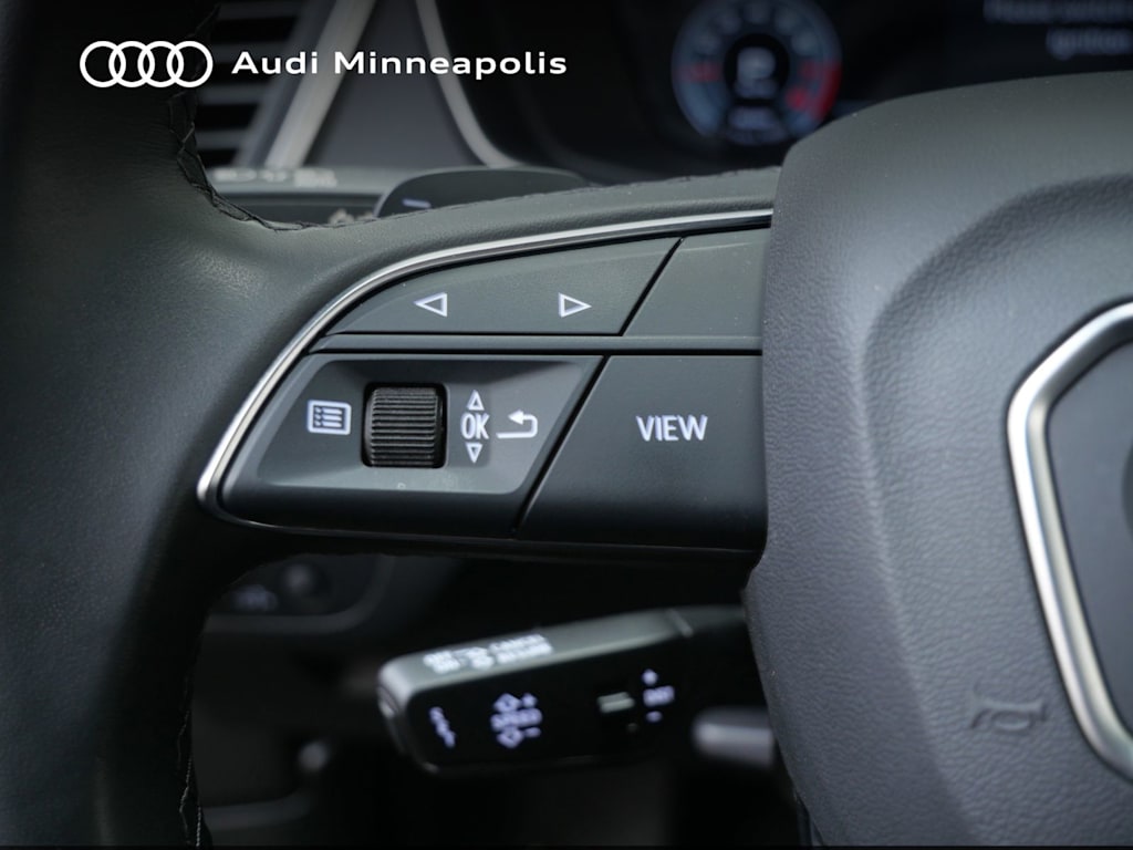 Thumbnail: 2023 Audi Q5 - 21