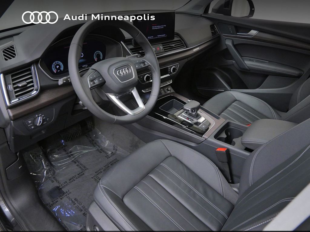 Thumbnail: 2023 Audi Q5 - 2