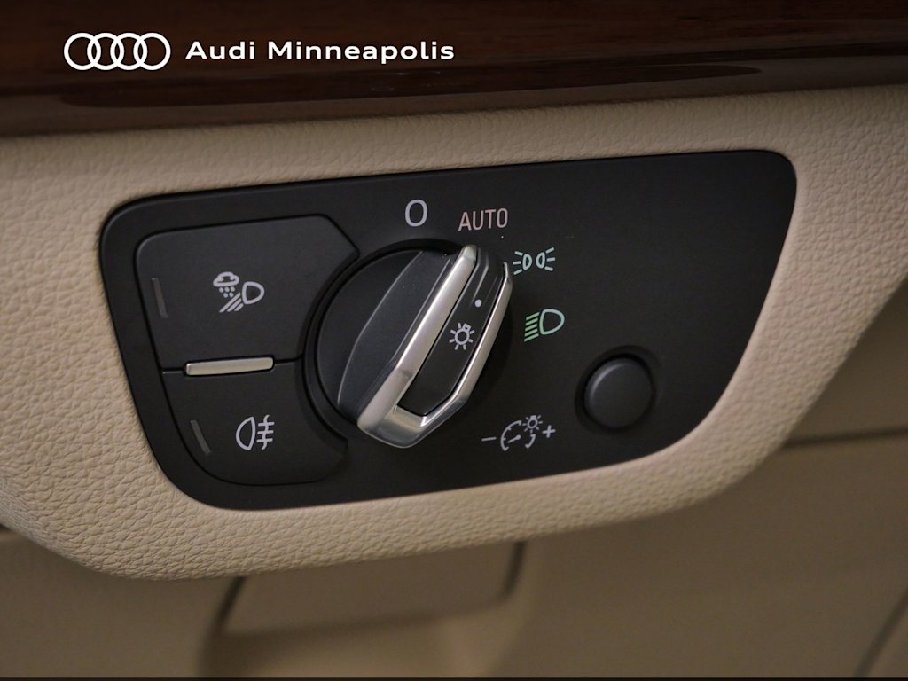 Thumbnail: 2023 Audi Q5 - 19