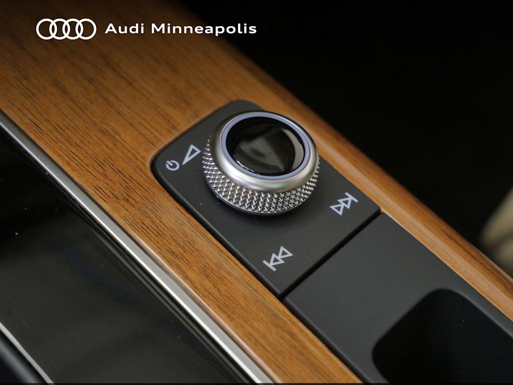 Thumbnail: 2023 Audi Q5 - 25