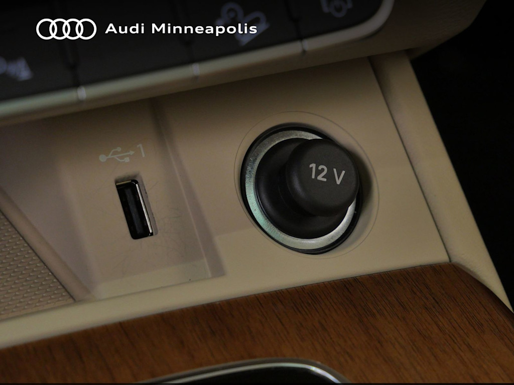 Thumbnail: 2023 Audi Q5 - 26