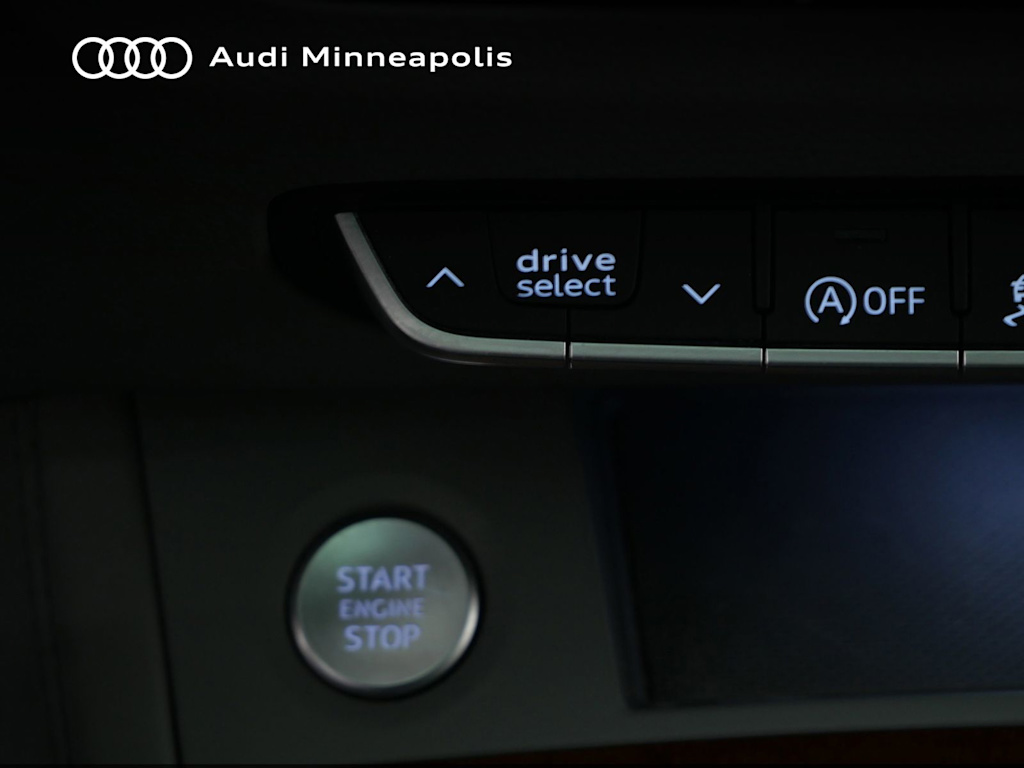 Thumbnail: 2022 Audi Q5 - 27