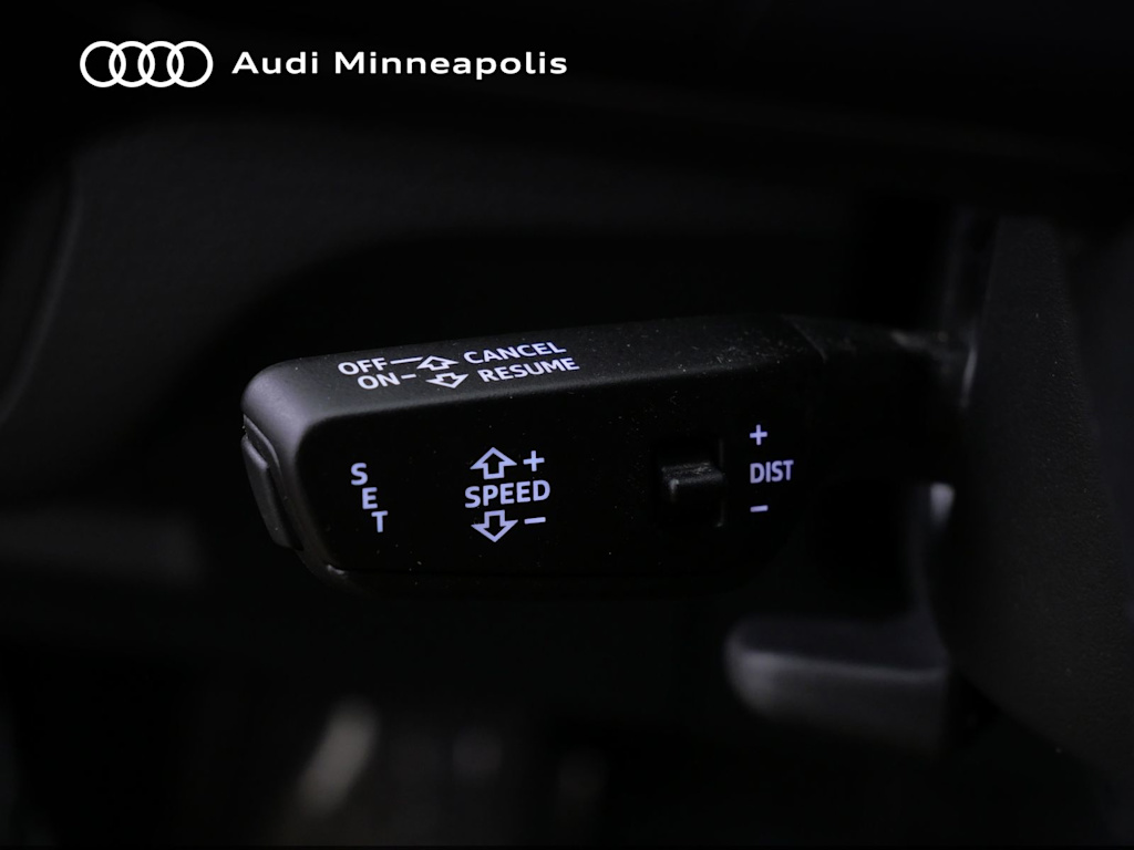 Thumbnail: 2022 Audi Q5 - 22