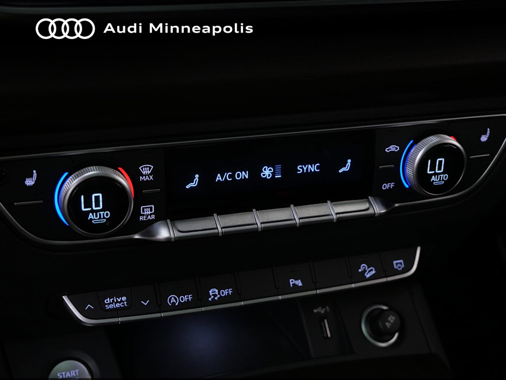 Thumbnail: 2022 Audi Q5 - 23