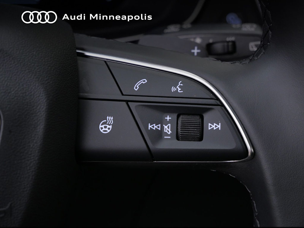 Thumbnail: 2022 Audi Q5 - 21