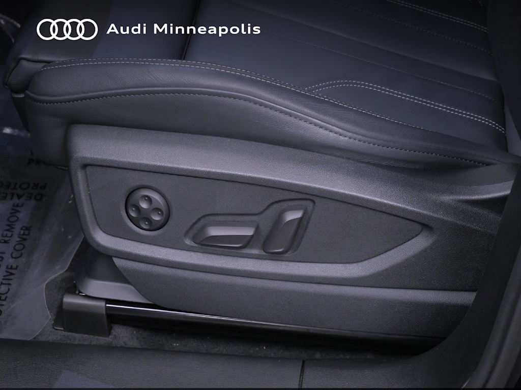 Thumbnail: 2024 Audi Q5 - 17