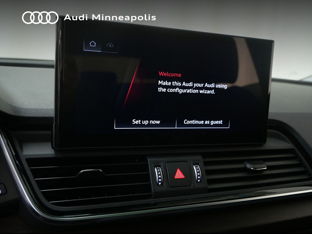 Thumbnail: 2023 Audi Q5 - 9