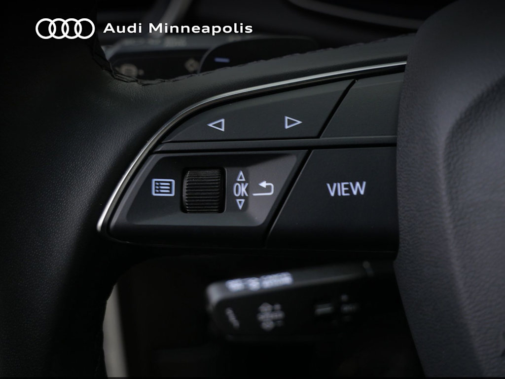 Thumbnail: 2023 Audi Q5 - 25